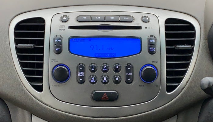 2011 Hyundai i10 SPORTZ 1.2, Petrol, Manual, 96,365 km, Infotainment System