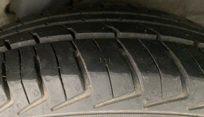 2011 Hyundai i10 SPORTZ 1.2, Petrol, Manual, 96,365 km, Left Rear Tyre Tread
