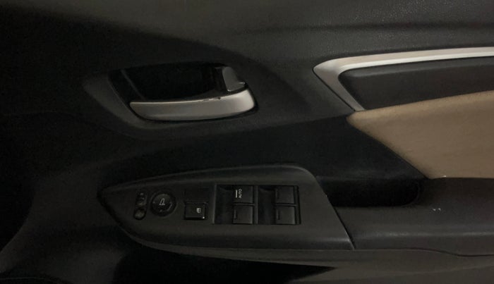 2015 Honda Jazz 1.2L I-VTEC V AT, Petrol, Automatic, 59,611 km, Driver Side Door Panels Control