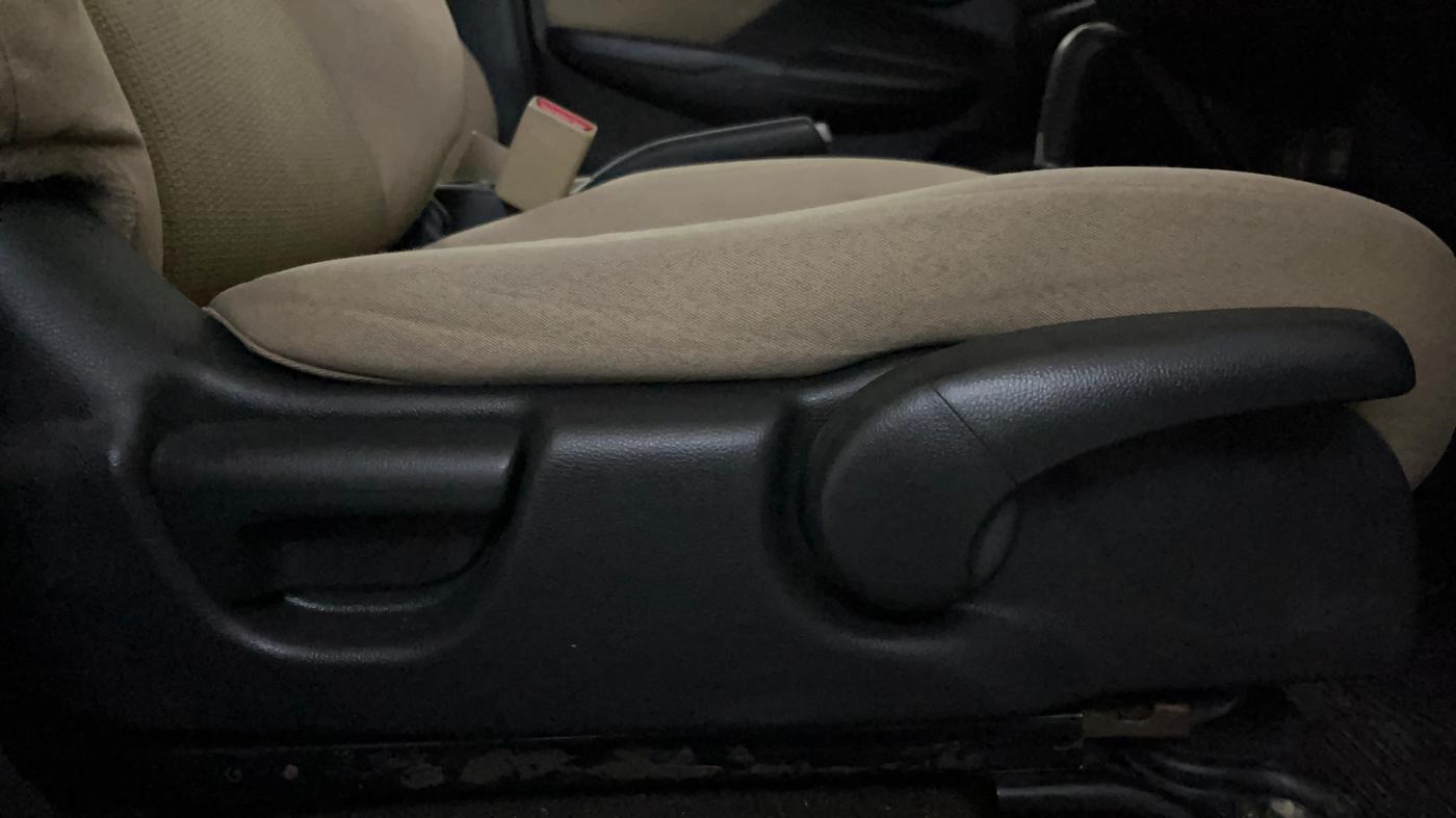 2015 Honda Jazz 1.2L I-VTEC V AT, Petrol, Automatic, 59,611 km, Driver Side Adjustment Panel