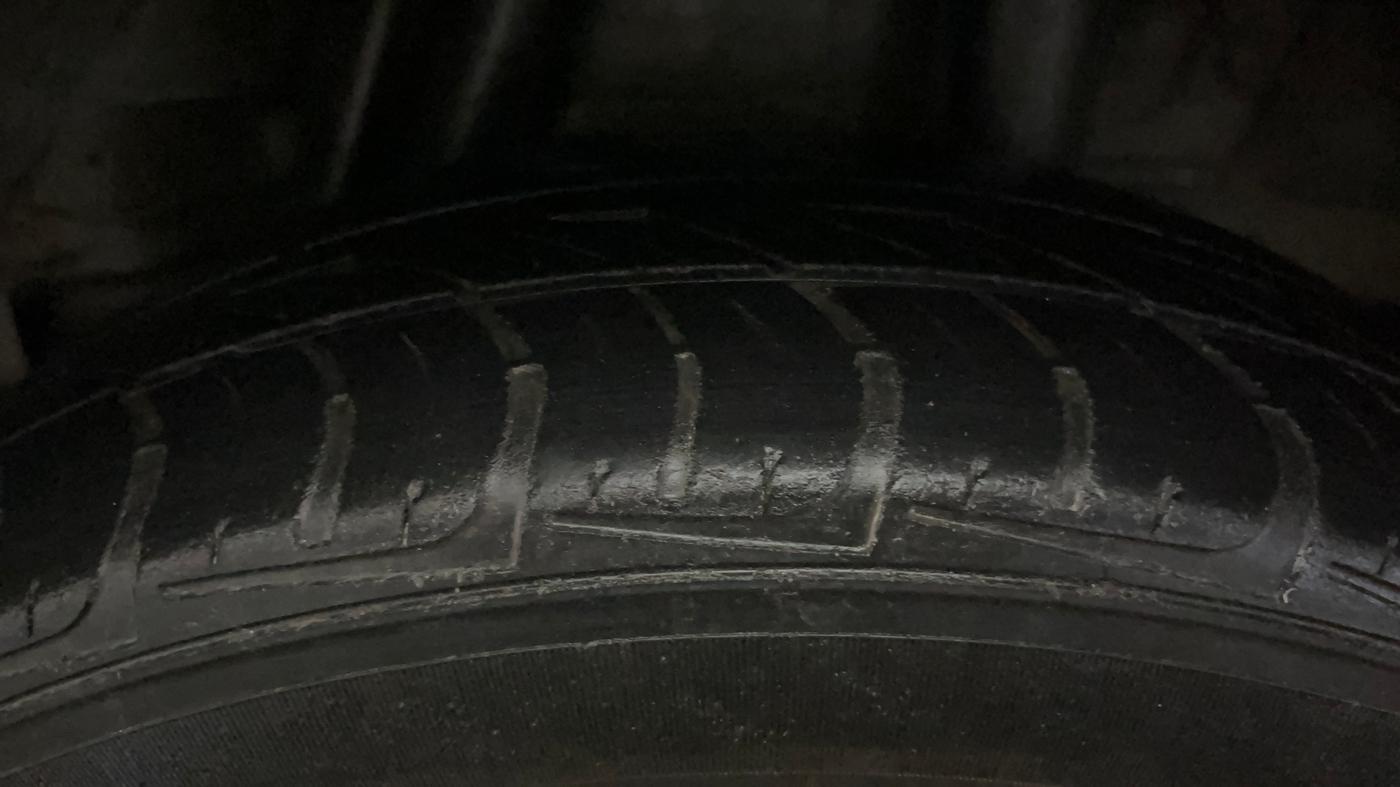 2015 Honda Jazz 1.2L I-VTEC V AT, Petrol, Automatic, 59,611 km, Left Rear Tyre Tread