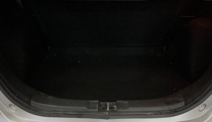 2015 Honda Jazz 1.2L I-VTEC V AT, Petrol, Automatic, 59,611 km, Boot Inside