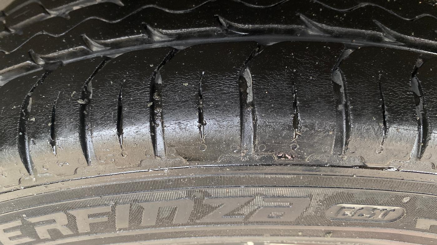 2022 Maruti BREZZA ZXI, Petrol, Manual, 65,788 km, Right Rear Tyre Tread