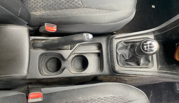2022 Maruti BREZZA ZXI, Petrol, Manual, 65,677 km, Gear Lever