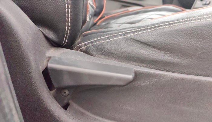 2019 Tata Tiago XE PETROL, Petrol, Manual, 56,563 km, Driver Side Adjustment Panel