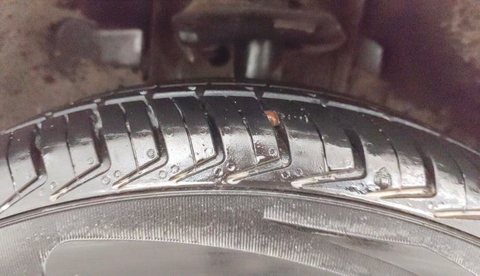 2019 Tata Tiago XE PETROL, Petrol, Manual, 56,563 km, Left Front Tyre Tread