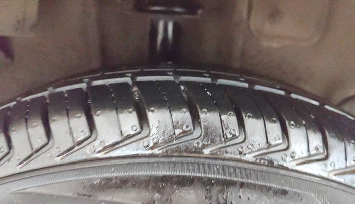 2019 Tata Tiago XE PETROL, Petrol, Manual, 56,563 km, Right Rear Tyre Tread