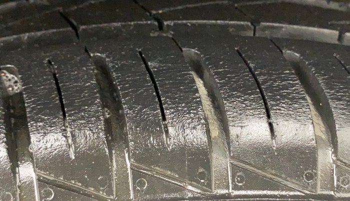 2022 Renault Kwid CLIMBER MT 1.0, Petrol, Manual, 21,549 km, Left Rear Tyre Tread