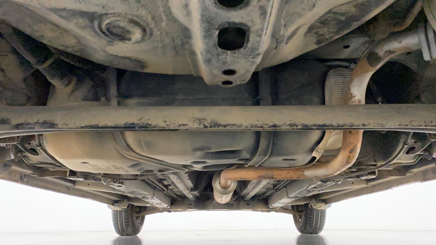 2013 Maruti Swift VXI, Petrol, Manual, 60,801 km, Rear Underbody