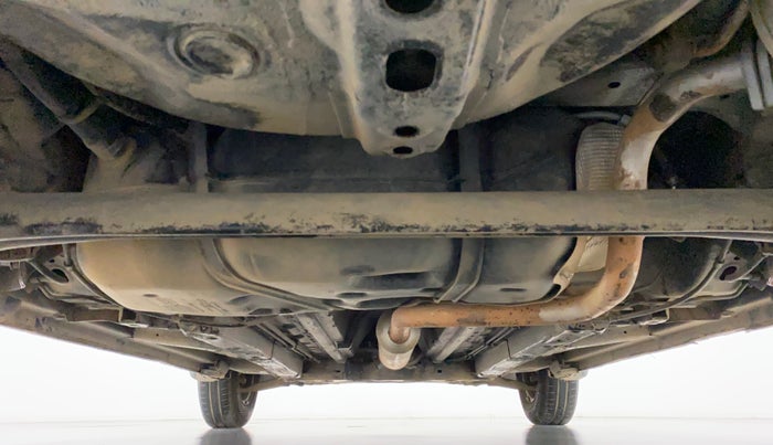 2013 Maruti Swift VXI, Petrol, Manual, 60,801 km, Rear Underbody
