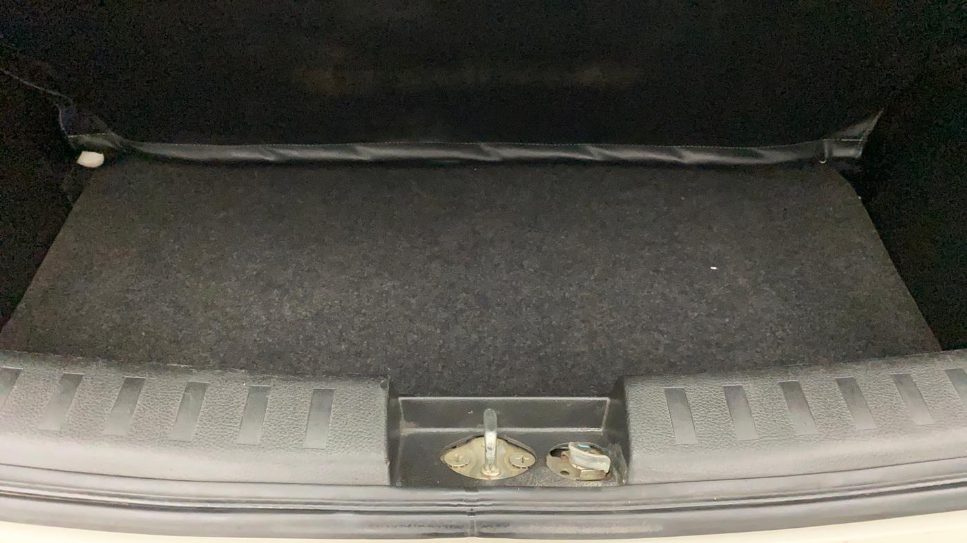 2013 Maruti Swift VXI, Petrol, Manual, 60,801 km, Boot Inside