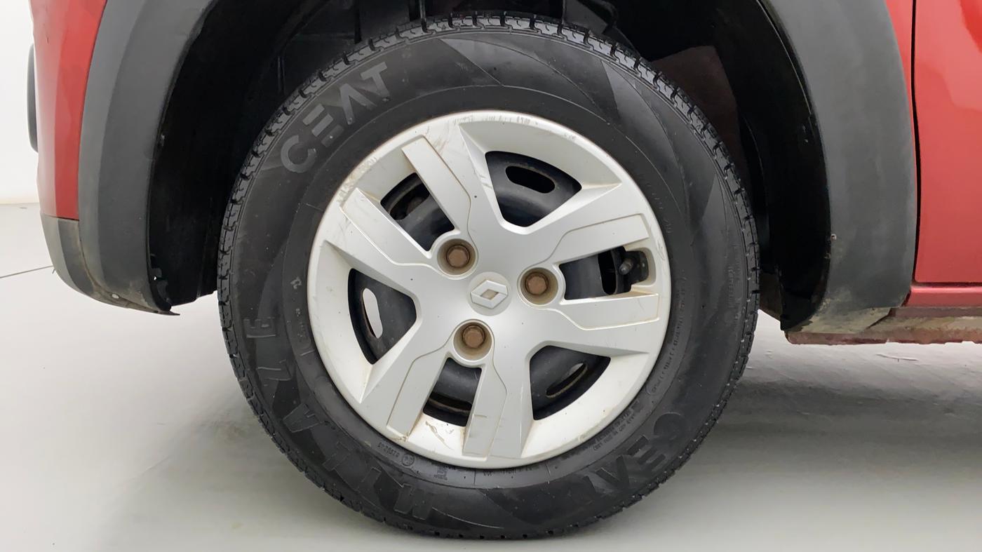 2018 Renault Kwid 1.0 RXT, Petrol, Manual, 31,995 km, Left Front Wheel