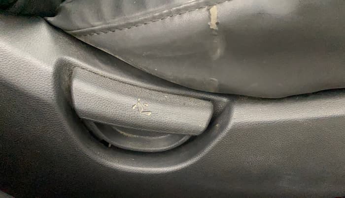 2018 Hyundai Grand i10 SPORTZ AT 1.2 KAPPA VTVT, Petrol, Automatic, 60,312 km, Driver Side Adjustment Panel