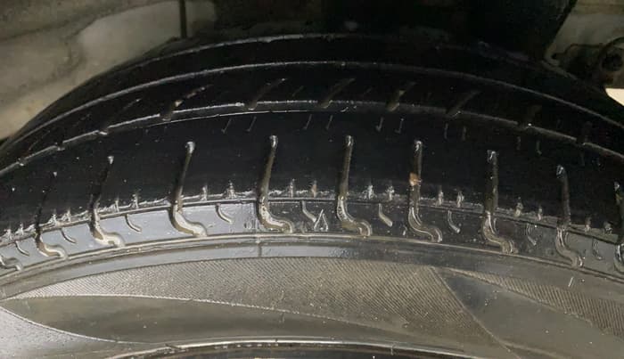 2018 Hyundai Grand i10 SPORTZ AT 1.2 KAPPA VTVT, Petrol, Automatic, 60,312 km, Left Rear Tyre Tread