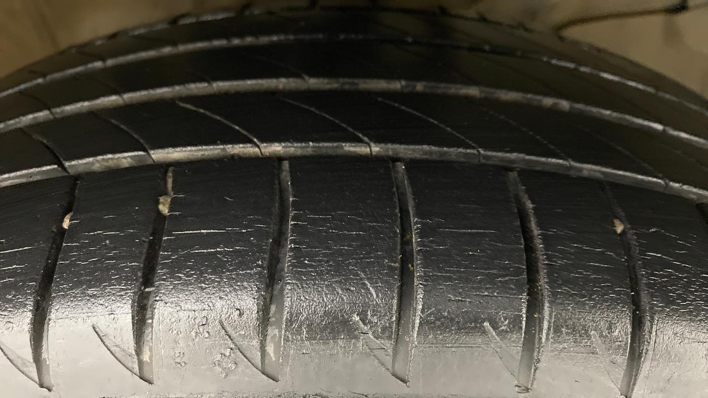 2017 Honda WR-V 1.2 i-VTEC VX MT, Petrol, Manual, 36,733 km, Right Front Tyre Tread