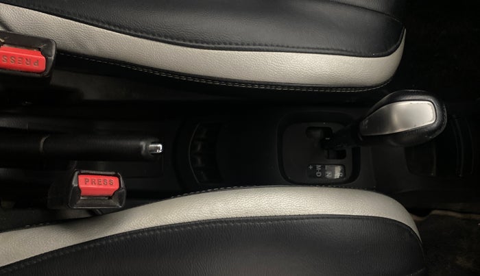 2016 Maruti Wagon R 1.0 VXI AMT, Petrol, Automatic, 61,856 km, Gear Lever
