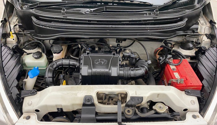 2017 Hyundai Eon MAGNA +, Petrol, Manual, 50,408 km, Engine View