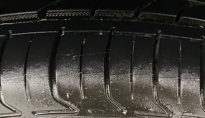 2019 Tata NEXON XZ PLUS PETROL, Petrol, Manual, 50,210 km, Left Rear Tyre Tread