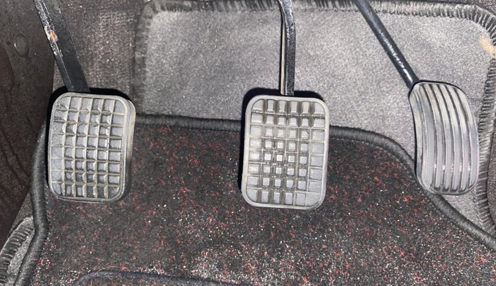 2015 Tata Bolt XMS REVOTRON, Petrol, Manual, 63,768 km, Pedals