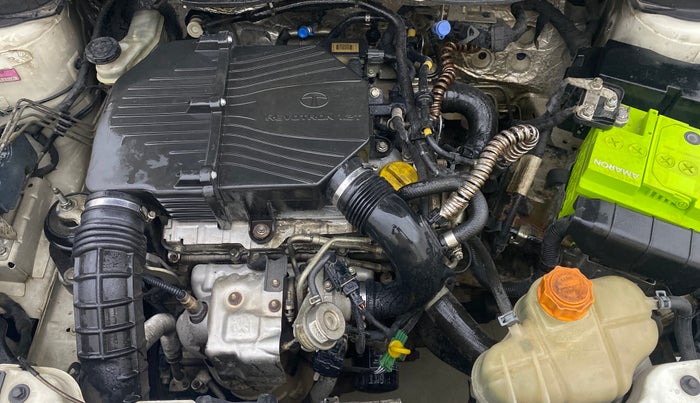 2015 Tata Bolt XMS REVOTRON, Petrol, Manual, 63,768 km, Engine View