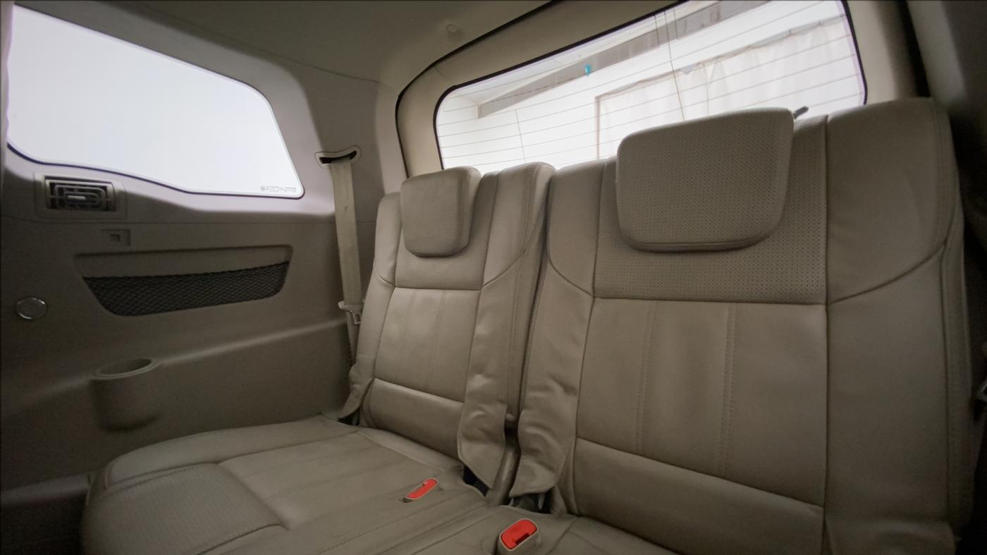 2016 Mahindra XUV500 W10 AT, Diesel, Automatic, 73,995 km, Third Seat Row ( optional )