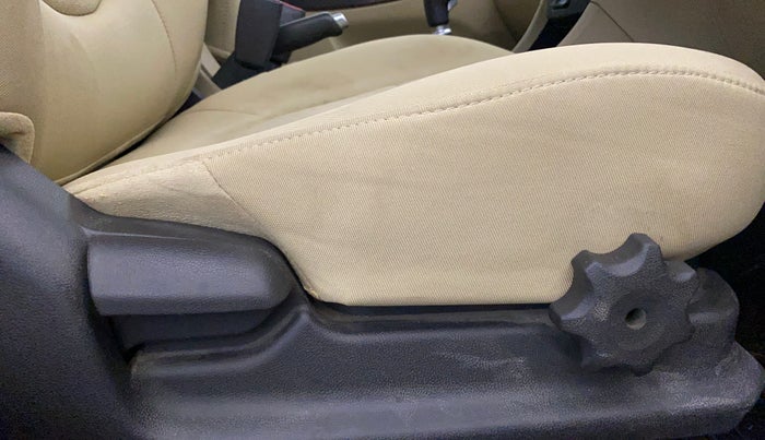 2015 Hyundai Verna FLUIDIC 4S 1.6 VTVT S(O), Petrol, Manual, 59,569 km, Driver Side Adjustment Panel