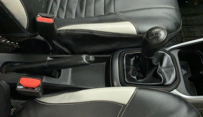 2021 Maruti IGNIS SIGMA 1.2, Petrol, Manual, 44,980 km, Gear Lever