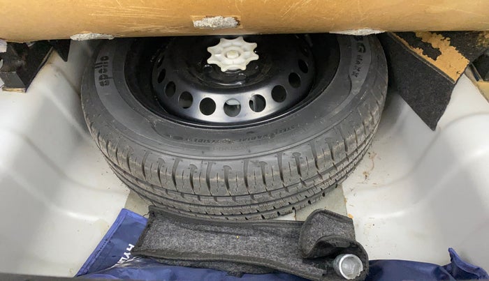 2017 Hyundai Xcent SX 1.2, CNG, Manual, 78,345 km, Spare Tyre