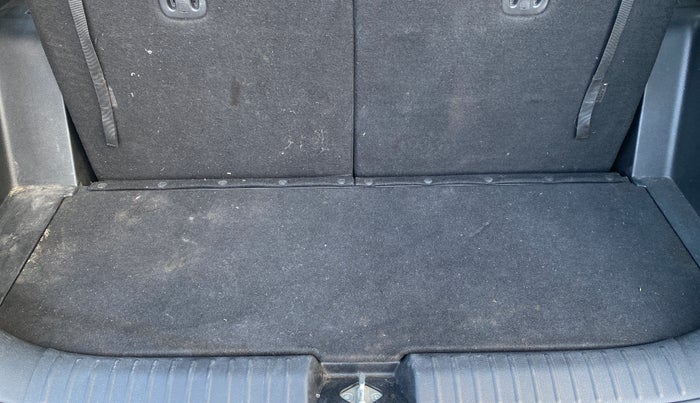 2023 KIA CARENS LUXURY PLUS IMT 1.5 DIESEL IMT, Diesel, Manual, 53,577 km, Boot Inside