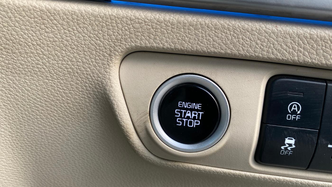 2023 KIA CARENS LUXURY PLUS IMT 1.5 DIESEL IMT, Diesel, Manual, 53,577 km, Keyless Start/ Stop Button
