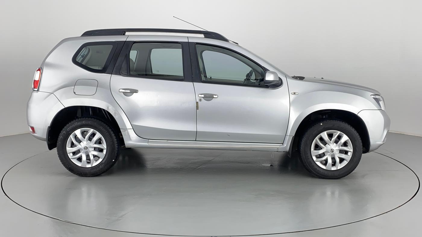 2016 Nissan Terrano XL P, Petrol, Manual, 39,999 km, Right Side View