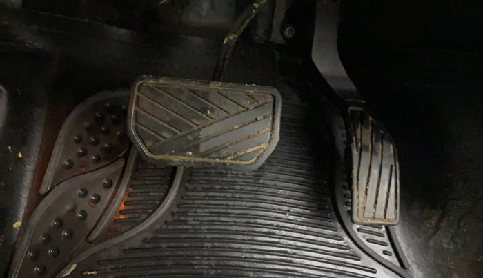 2023 Toyota URBAN CRUISER HYRYDER S AT NEO DRIVE, Petrol, Automatic, 24,123 km, Pedals