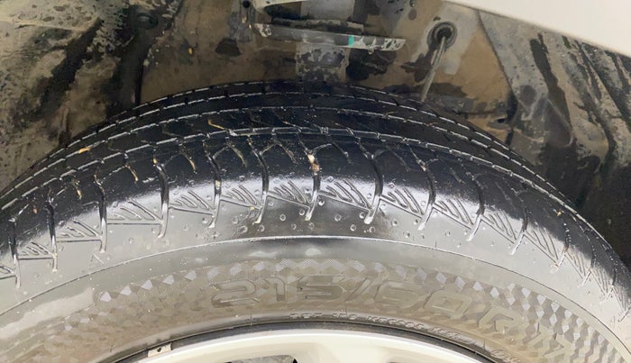 2023 Toyota URBAN CRUISER HYRYDER S AT NEO DRIVE, Petrol, Automatic, 24,123 km, Right Front Tyre Tread