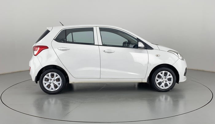 2015 Hyundai Grand i10 MAGNA 1.2 KAPPA VTVT, Petrol, Manual, 41,827 km, Right Side View
