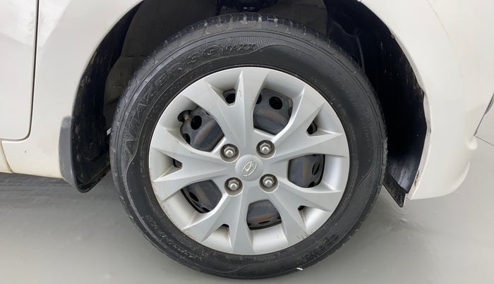 2015 Hyundai Grand i10 MAGNA 1.2 KAPPA VTVT, Petrol, Manual, 41,827 km, Right Front Wheel