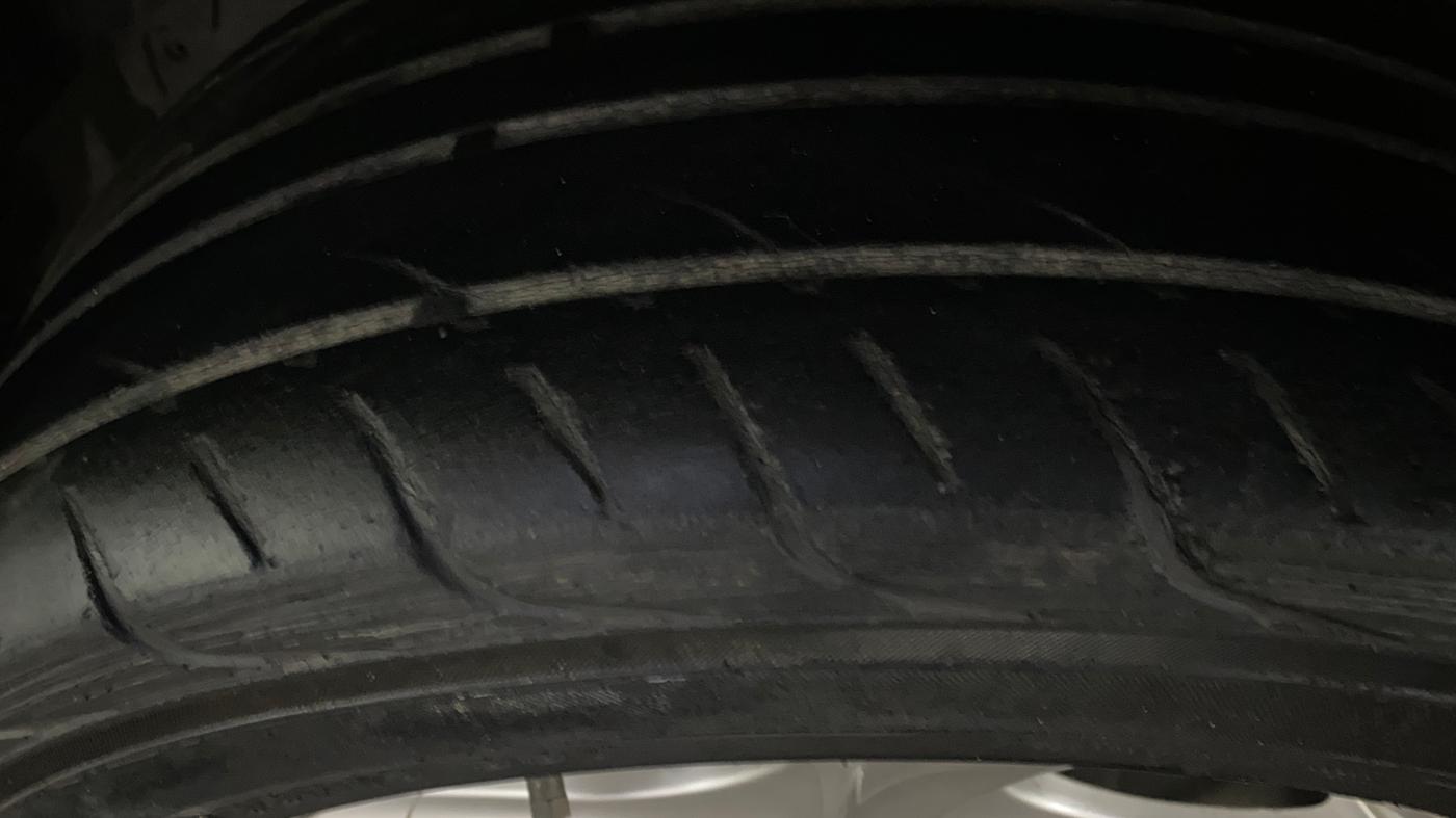 2012 Maruti Swift LDI, Diesel, Manual, 1,27,114 km, Left Front Tyre Tread