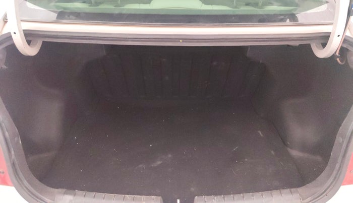 2014 Hyundai Xcent BASE 1.2, Petrol, Manual, 45,599 km, Boot Inside