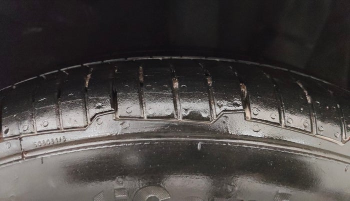 2014 Hyundai Xcent BASE 1.2, Petrol, Manual, 45,599 km, Left Rear Tyre Tread