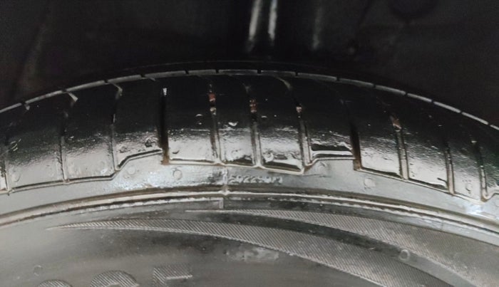 2014 Hyundai Xcent BASE 1.2, Petrol, Manual, 45,599 km, Right Rear Tyre Tread