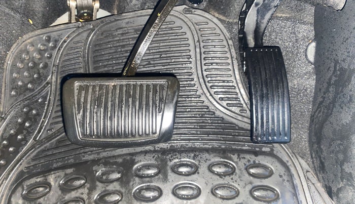 2016 Hyundai Grand i10 ASTA (O) AT 1.2 KAPPA VTVT, Petrol, Automatic, 28,318 km, Pedals