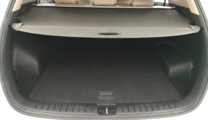 2018 Hyundai Tucson 2WD AT GL PETROL , Petrol, Automatic, 81,573 km, Boot Inside