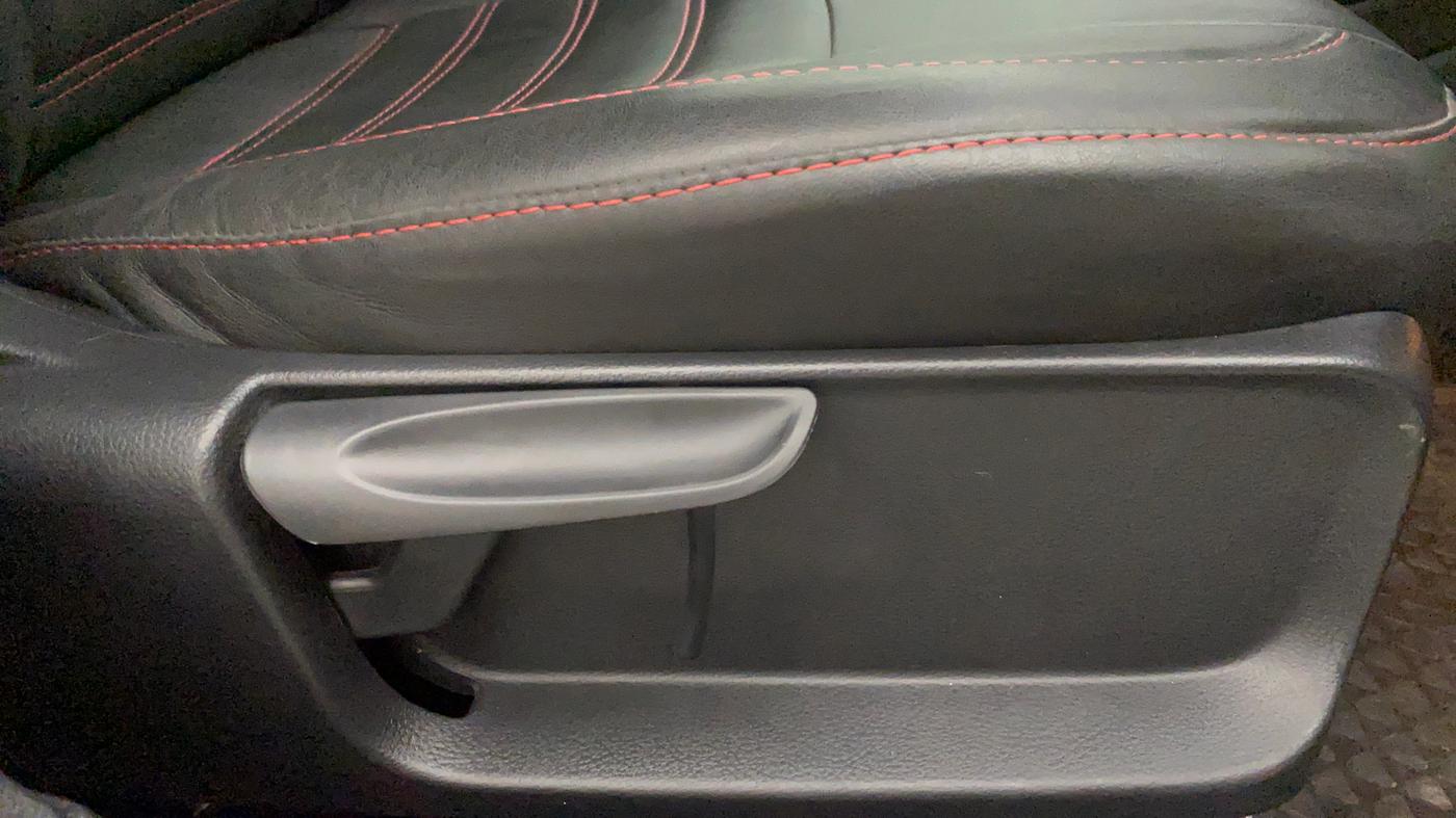 2021 Volkswagen Polo 1.0 GT TSI AT, Petrol, Automatic, 9,578 km, Driver Side Adjustment Panel