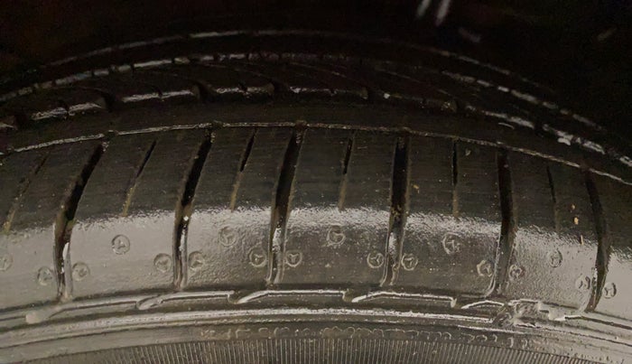 2021 Volkswagen Polo 1.0 GT TSI AT, Petrol, Automatic, 9,578 km, Right Rear Tyre Tread