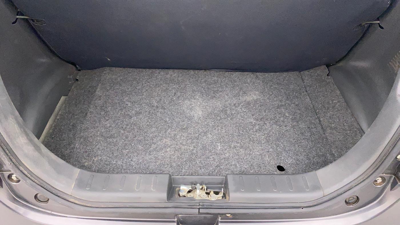 2017 Maruti Alto 800 LXI, Petrol, Manual, 4,974 km, Boot Inside