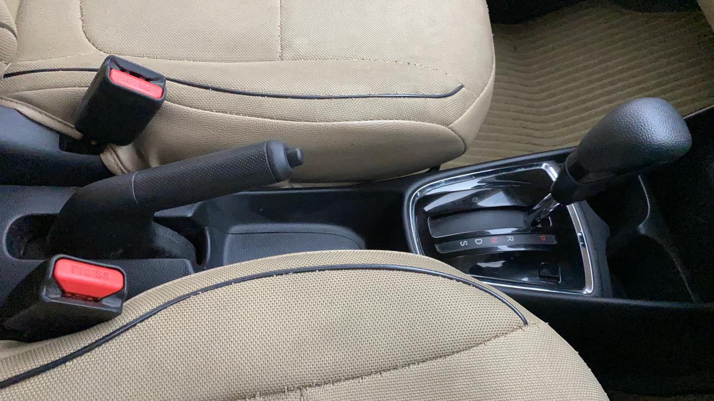 2018 Honda Amaze 1.2L I-VTEC V CVT, Petrol, Automatic, 40,802 km, Gear Lever