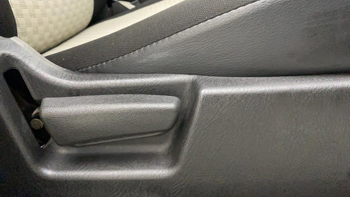 2019 Maruti Alto VXI, Petrol, Manual, 10,041 km, Driver Side Adjustment Panel