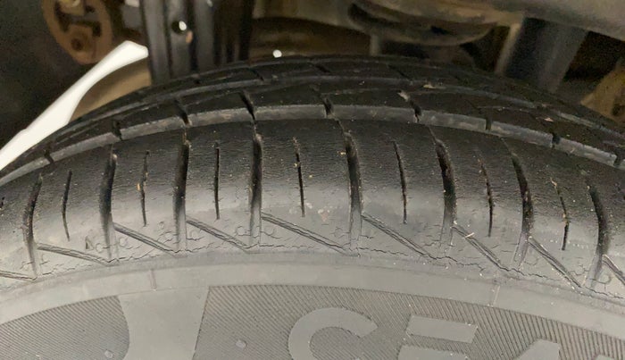 2019 Maruti Alto VXI, Petrol, Manual, 10,041 km, Right Rear Tyre Tread