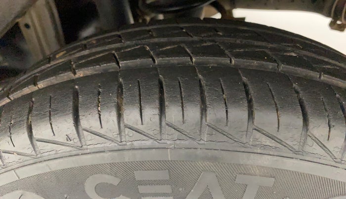2019 Maruti Alto VXI, Petrol, Manual, 10,041 km, Left Rear Tyre Tread