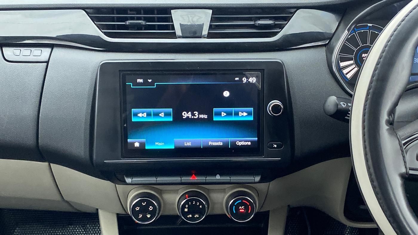 2020 Renault TRIBER 1.0 RXT, Petrol, Manual, 38,889 km, Air Conditioner