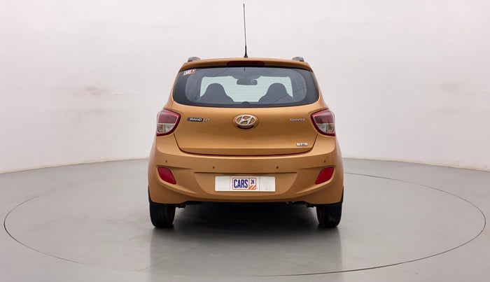 2016 Hyundai Grand i10 SPORTZ 1.2 KAPPA VTVT, Petrol, Manual, 52,252 km, Back/Rear